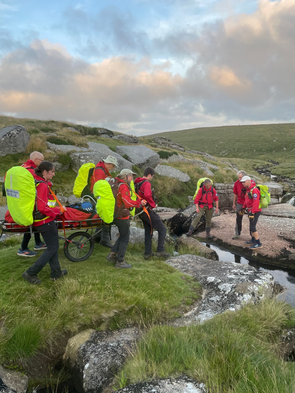 4.08.2024 Injured walker nr East Dart&nbsp;Waterfall
